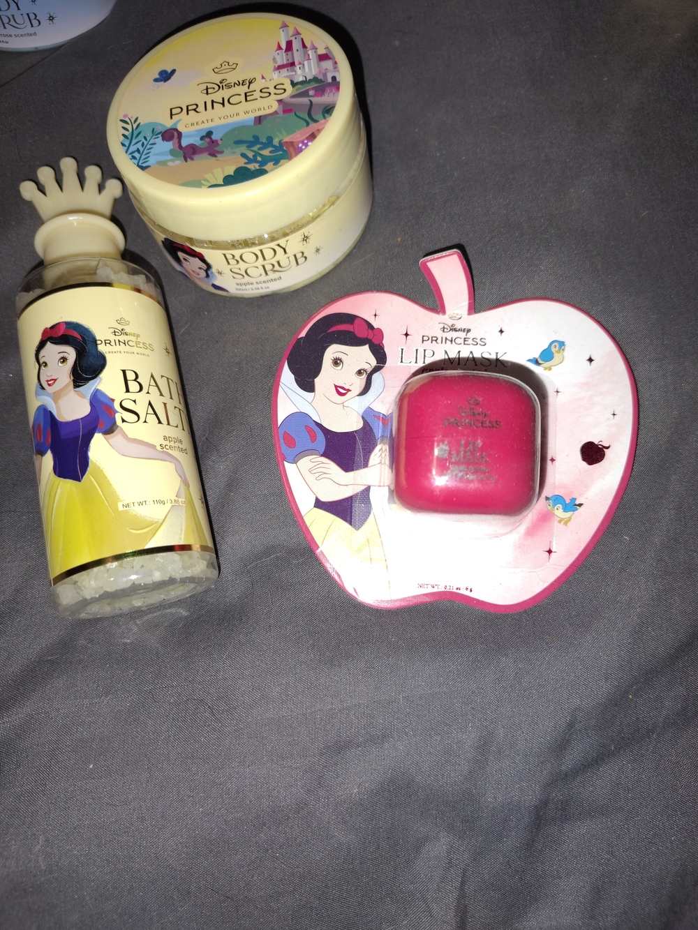 Disney Princess Snow White Pink Body Care & Lip Mask Collection